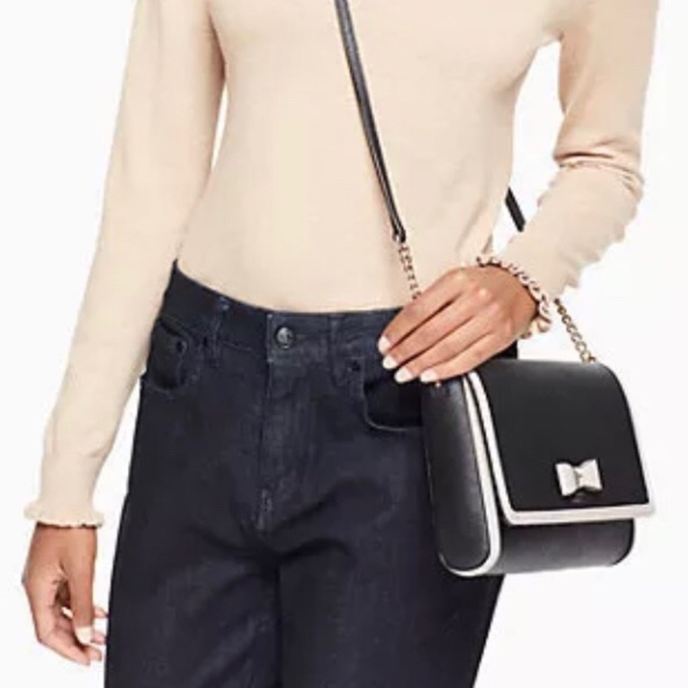 NWT. KATE SPADE. Hazel Court Crossbody ❤️